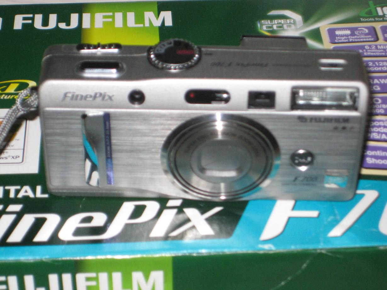Fuji F700 Zoom with WP-FX700 Underwater Housing